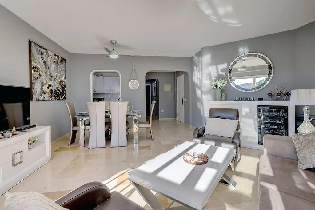 Stylish Penthouse Duplex At Matchroom Country Club Santa Fe de los Boliches Apartmán